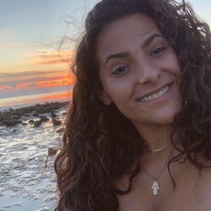 Meet your Posher, Kaylie